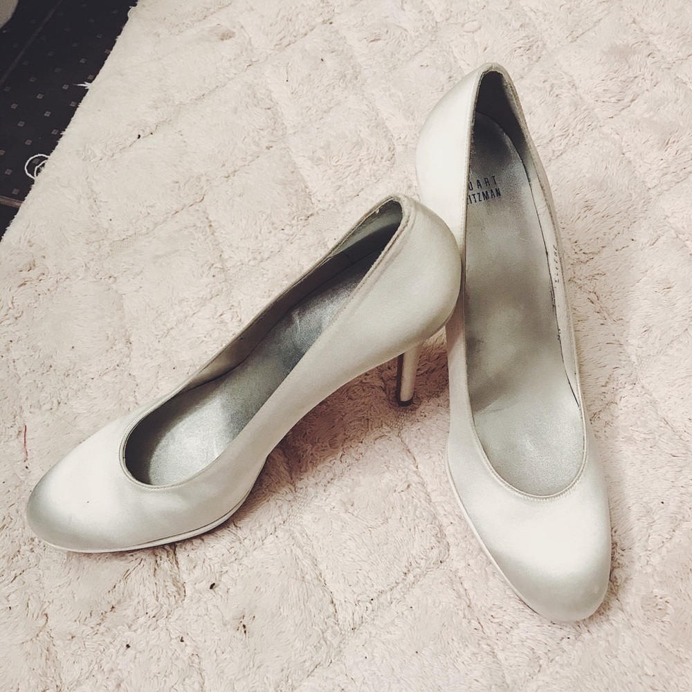 Stuart Weitzman Pumps - image 5